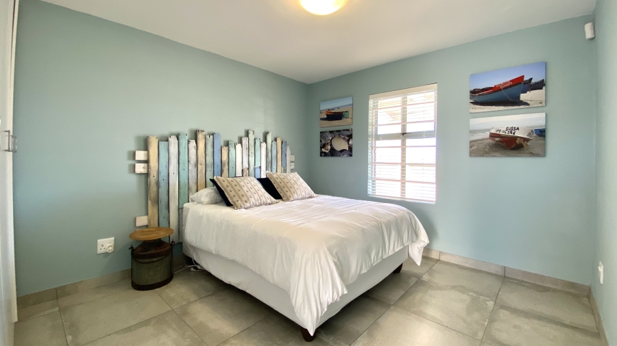 4 Bedroom Property for Sale in Dwarskersbos Western Cape